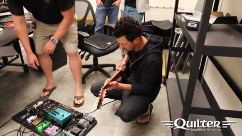 Quilter Labs - Justin Butler with the Gary Allen band checking out a SuperBlock UK