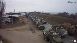 Russian forces pound Ukraine for third day