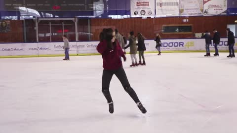 Flow - Progresse (freestyle ice skating)