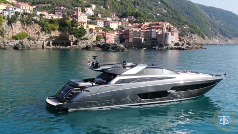 Riva 88 Domino Super yacht for sale