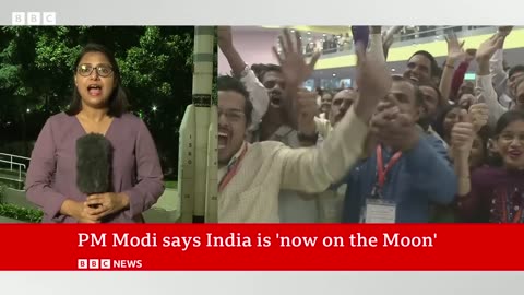 India Moon landing_ Chandrayaan-3 spacecraft lands near south pole - BBC News
