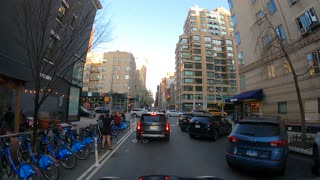 Driving Around Thru 04-12-2022 NYC Mid-Town Manhattan 4K