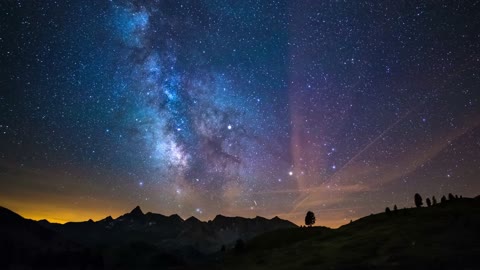 Get Lost in the Beauty of the Cosmos with Our Breathtaking Starry Sky Videos