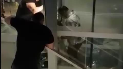 Rescate de personas en un ascensor de Cartagena