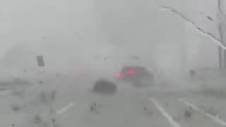 Vehicle recorded flying in the air in tornado-hit North Palm Beach, Florida