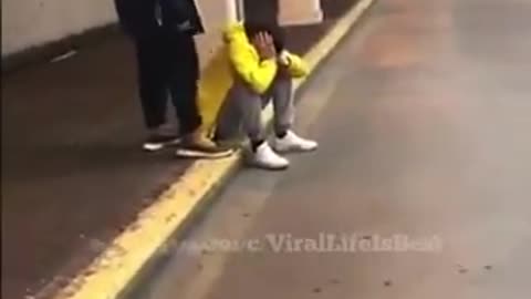 EPIC FAIL STREET FIGHT