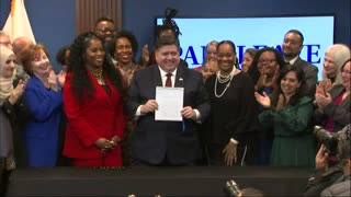 Gov. Pritzker signs bill guaranteeing paid leave for Illinois workers