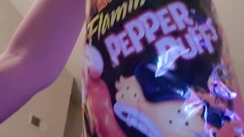 Cheetos hot pepper puffs review