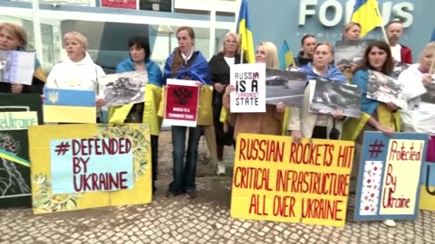 Ukrainians protesting as Brazil's Lula visits Lisbon