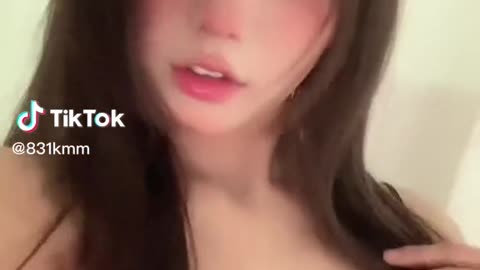 sexy dance asia girl on tiktok