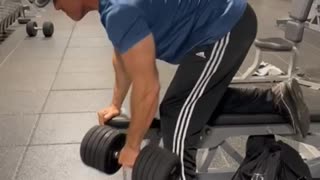 One Arm Dumbbell Rows For Back Workouts