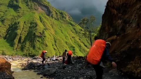 Mendaki Gunung Rinjani