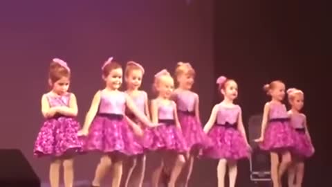 LITTLE GIRL REFUSES TO PERFORM AT CHRISTMAS DANCE RECITAL!!