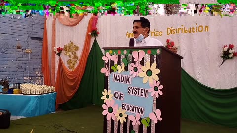 Dr Khalid addressing to parents on annual day