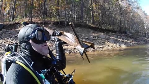 Helping Fisherman Recover Lost Gear Scuba Diving Lake!