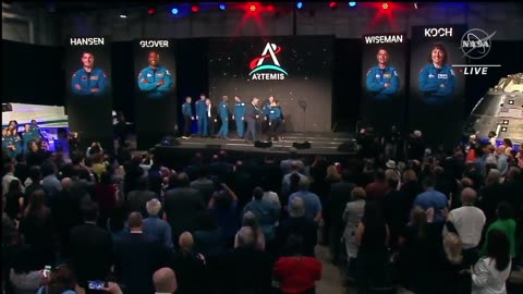 Houston: NASA announces crew for 2024 moon mission