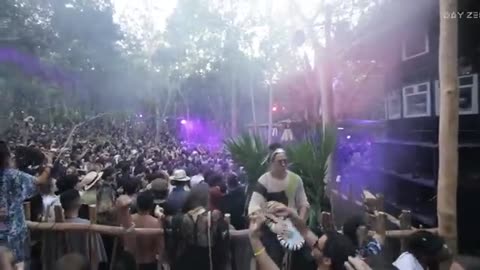 DAMIAN LAZARUS sunrise set at Day Zero