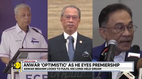 Malaysia: Opposition leader Anwar Ibrahim bids to become Prime Minister