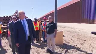 Trump signs border wall at U.S. Mexico border