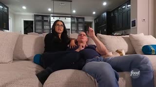 Robert Irvine and Wife Gail React to the First Restaurant Impossible Episode EVER