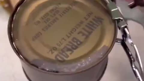 Opening A 60 year old canned bread