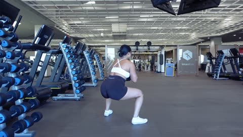 How to Goblet Squat The Complete Guide for Beginners- FEMALE GYM WORKOUTS