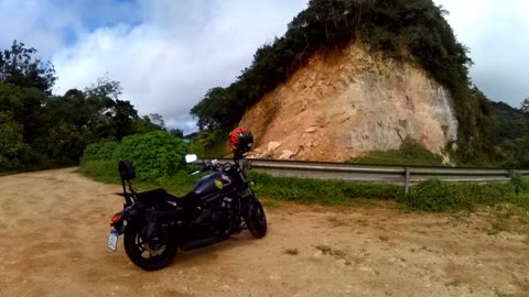 Motorbike ride to the sound of Perfects Tranger