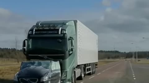 Volvo VS Scania _ Brake Test