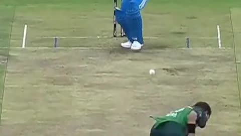 Awesome bowling by Haris rauf of Pakistani player