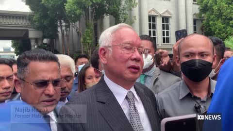 Malaysia's former PM Najib Razak jailed after appeal over 1MDB graft fails | ABC News