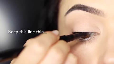 Perfect the Line: Easy Eyeliner Tutorial for Beginners!