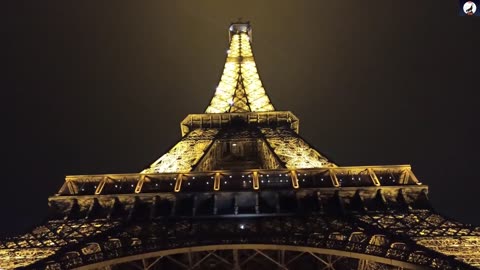 Traditional French Music with classic images to give you a taste of Paris