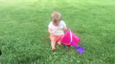 Babies play with water
