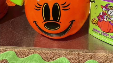 Disney Parks Minnie Mouse Small Plastic Halloween Bucket with Marshmallow Candy Corn #shorts