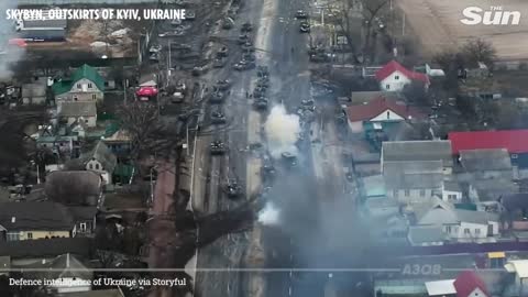 Swarming Russian tanks ambushed by Ukraine's strategic tank regiment