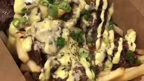 LOADED FRIES