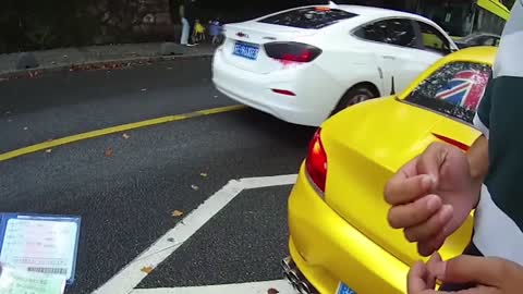 Cops Stop Orange BMW Petrolhead With 16 Exhaust Pipes