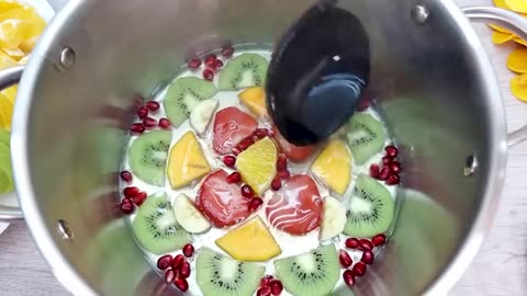 Just water and fruit! Delicious and healthy dessert without gelatin and bake in 5 minutes