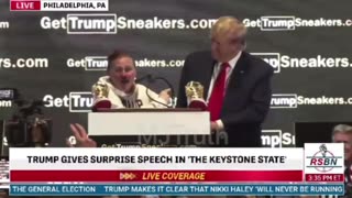 Trump brings Lady on Stage at the Sneaker Con - Very Emotional Moment