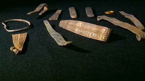 1000-year-old Viking treasure hoard found in Scotland