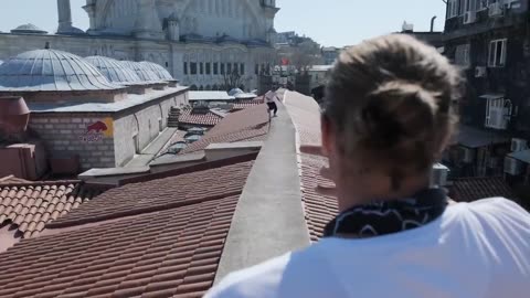 Freerunning Istanbul's Grand Bazaar