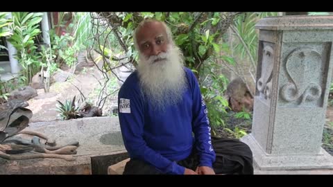 Yoga with Sandhguru, the master of meditation.