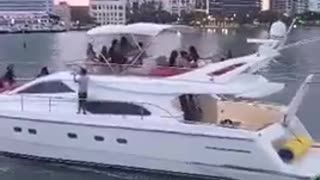 Yacht Party