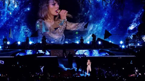 Taylor Swift - Out Of The Woods (1989 World Tour)