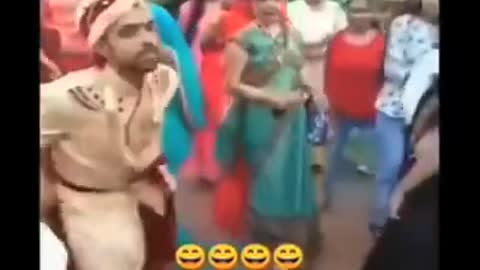 Very funny and comady dance by Indian | Try not to laugh