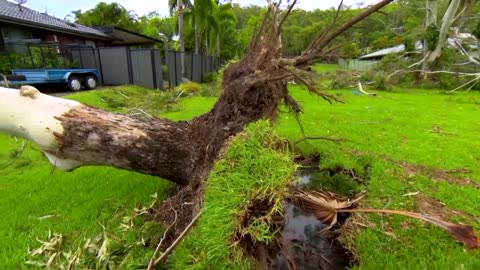 Deadly thunderstorms lash Australia's east