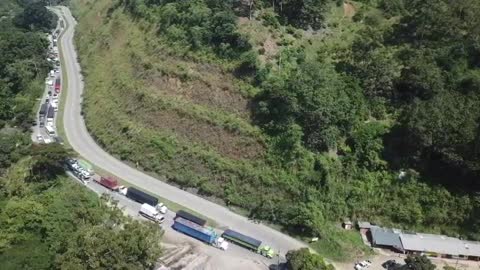 Restricción vial debido a grave accidente en la vía Bucaramanga-Rionegro
