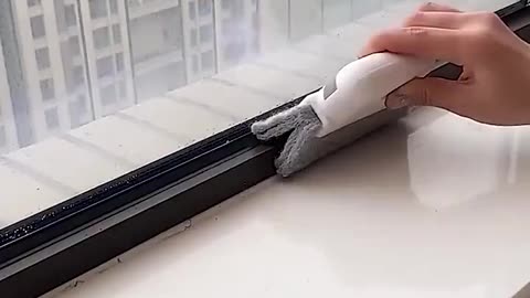 Universal Window Rail Cleaning Brush