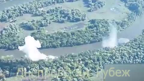 #UsaRussiaWar Kherson, the Russian Army has attacked some islands on river Dnieper.