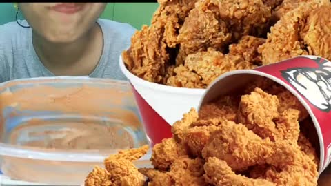 KFC yummy chicken crunch